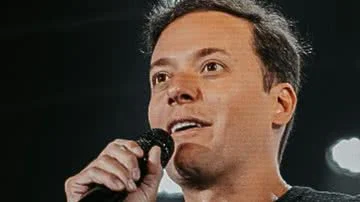 Renan Santos e aliado de Bolsonaro repassam quase R$ 1 milhão a gráfica condenada por corrupção