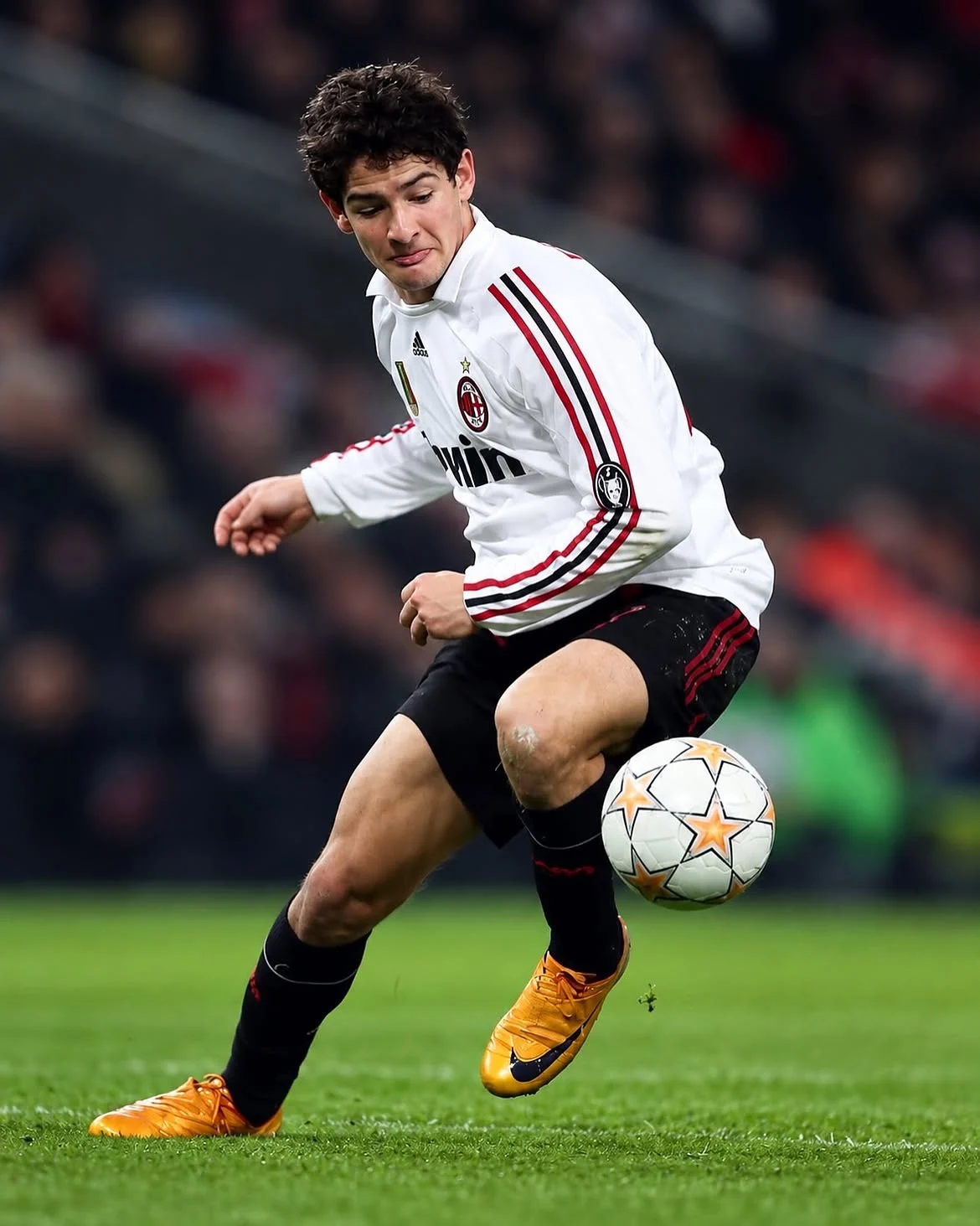 Alexandre Pato lidera consórcio e assume cargo diretivo após compra de SAF na Inglaterra