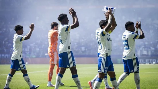 Cruzeiro anuncia ex-jogador Paulinho para a diretoria de futebol da SAF