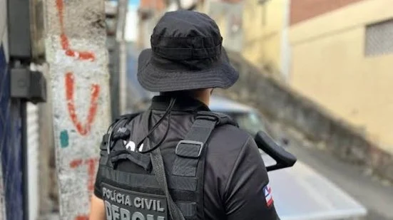 Dupla é presa em flagrante por receptação após comprar celulares furtados em São Sebastião do Passé