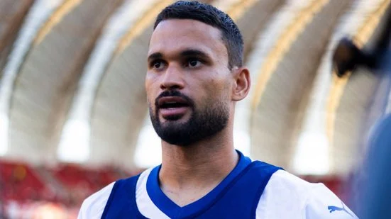 Flamengo renova contrato do defensor Danilo até o fim de 2027