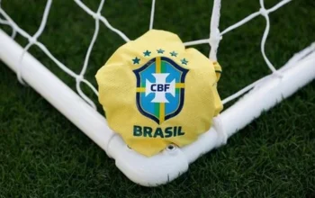 Jornal espanhol aponta Gabriel Jesus e mais cinco nomes para substituir Raphinha no Barcelona - Imagem 1
