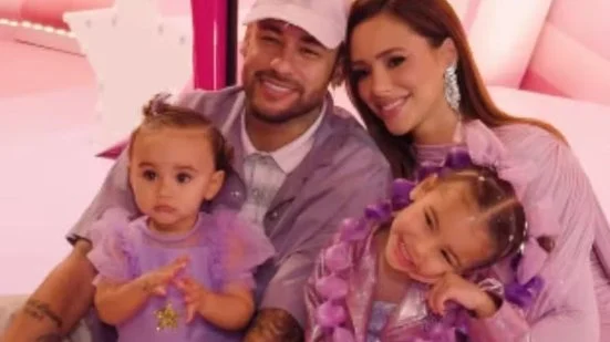 Neymar e Bruna Biancardi comemoram aniversário de 3 anos de Mavie com festa temática em São Paulo