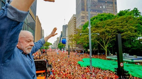 Pesquisas internas do PT indicam reação de Lula após atos de rua nas capitais