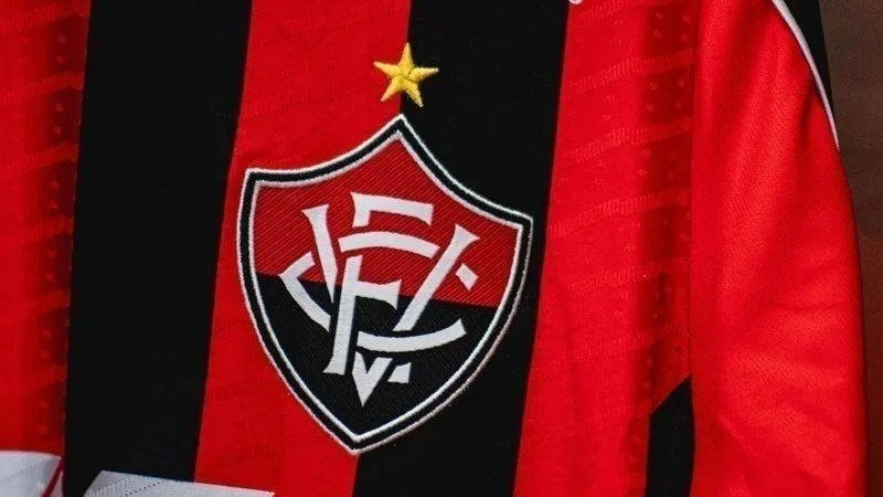 Vitória recebe advertência da CBF por atrasos em pagamentos no fair play financeiro